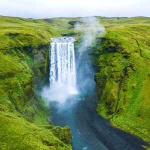 Skogafoss_Waterfall_In_Green_Nature_original_1354191_MA_Web