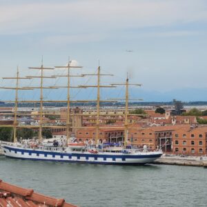 Royal Flyer Venice Client